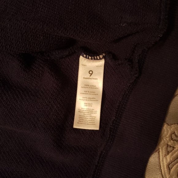 Carter's kids hoodie. - Picture 9 of 11